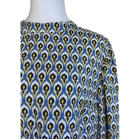 Cupcakes & Cashmere Blue Mod Print Bishop Sleeve Button Cuff Blouse Large NWT - Picture 3 of 8
